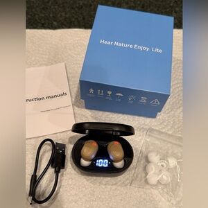 Wireless HEARING AID Earbuds with Charging Case NEW IN BOX Black